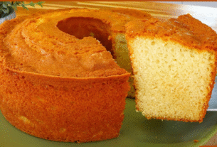 Bolo Simples de Trigo Fofinho